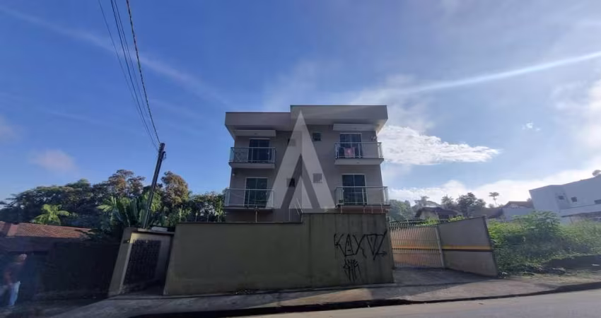 Apartamento com 1 quarto  para alugar, 35.00 m2 por R$1200.00  - Bom Retiro - Joinville/SC