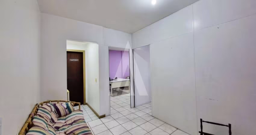 Sala para alugar, 37.12 m2 por R$1300.00  - Centro - Joinville/SC