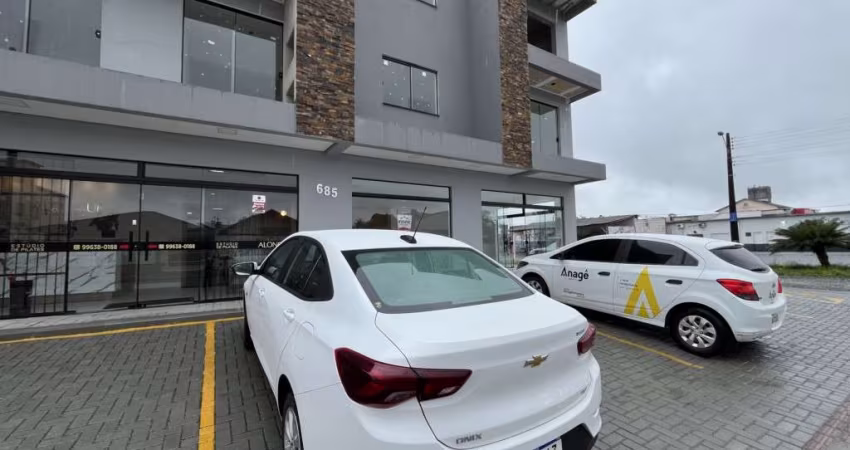 Loja para alugar, 75.00 m2 por R$3100.00  - Iririu - Joinville/SC
