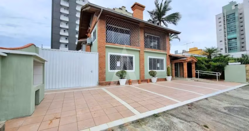 Casa comercial para alugar, 540.00 m2 por r$10800.00  - anita garibaldi - joinville/sc