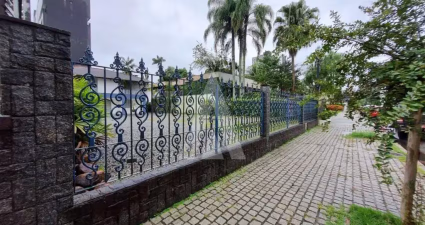 Casa comercial para alugar, 350.00 m2 por r$10000.00  - centro - joinville/sc