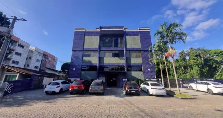 Sala para alugar, 49.35 m2 por R$1200.00  - America - Joinville/SC