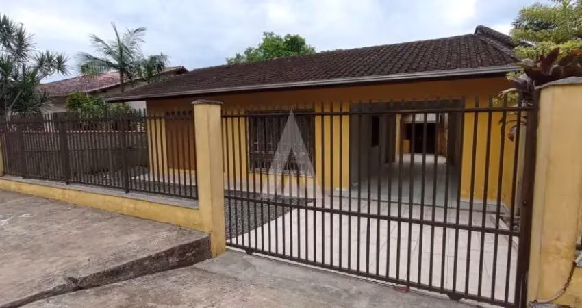 Casa residencial com 3 quartos  para alugar, 176.75 m2 por r$2800.00  - floresta - joinville/sc