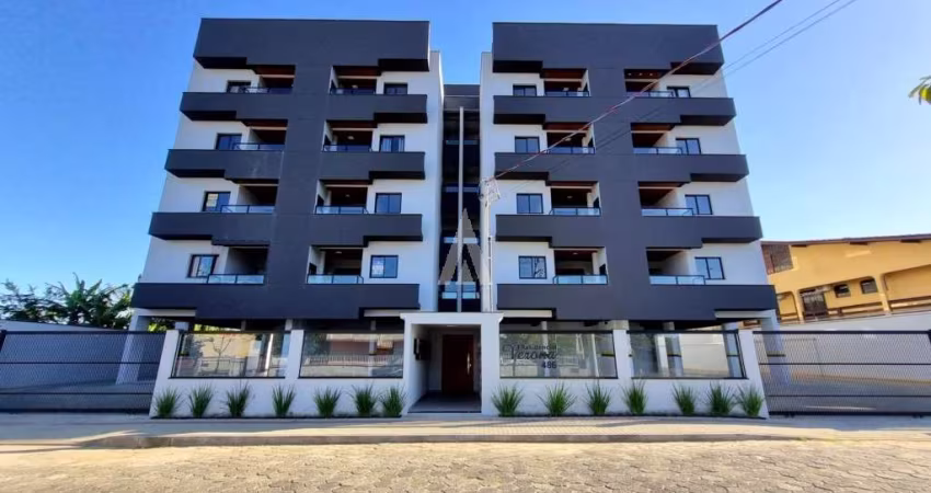 Apartamento com 3 quartos, 2 bwc, churrasqueira no bairro Boa vista