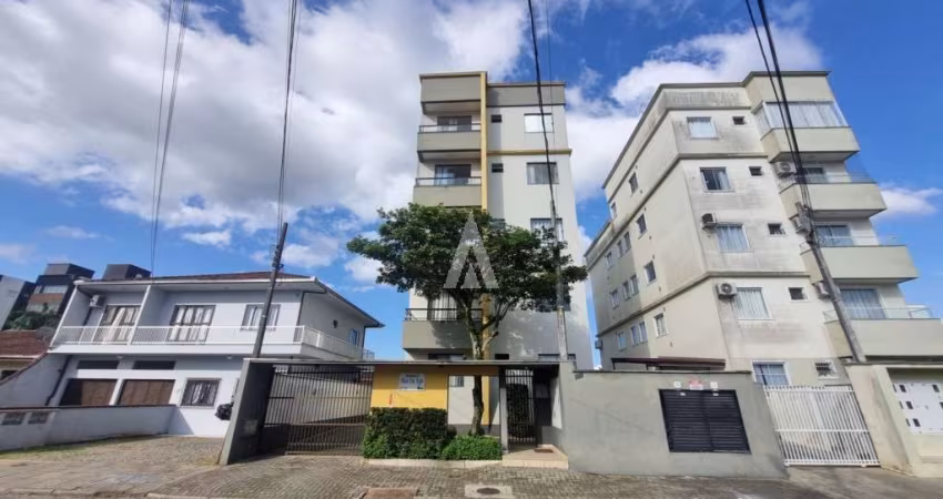 Apartamento com 2 dormitórios, 1 com sacada, sala de estar / jantar, área de serviço, 1 bwc social