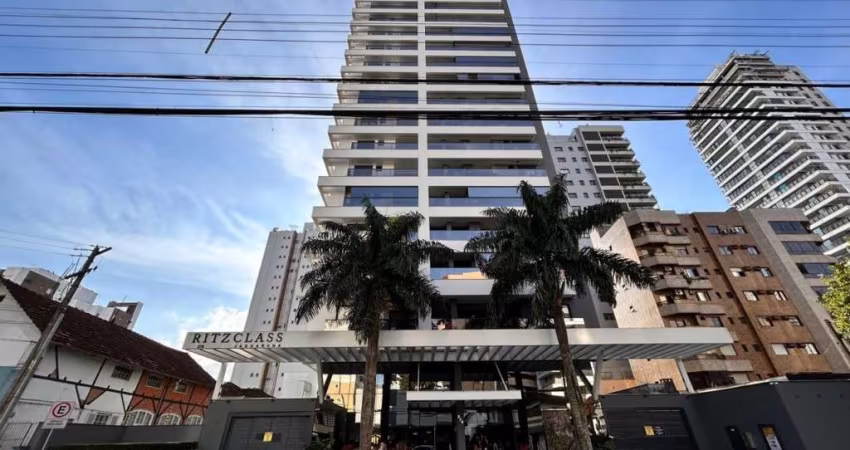 Apartamento com 1 quarto  para alugar, 47.66 m2 por R$3500.00  - Centro - Joinville/SC