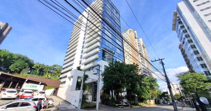 Sala para alugar, 33.00 m2 por R$1950.00  - America - Joinville/SC