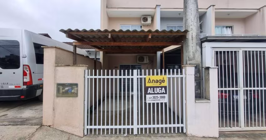 Casa residencial para alugar, 57.15 m2 por R$1400.00  - Boehmerwald - Joinville/SC