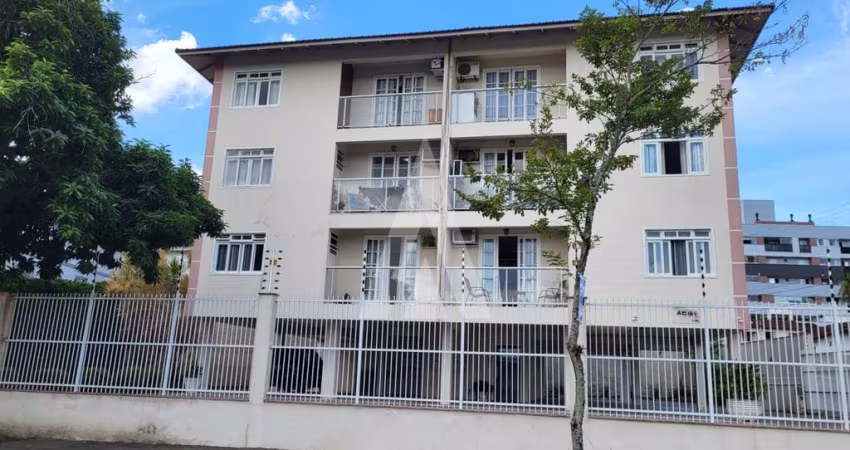 Apartamento com 2 quartos  para alugar, 75.83 m2 por R$1850.00  - Saguacu - Joinville/SC