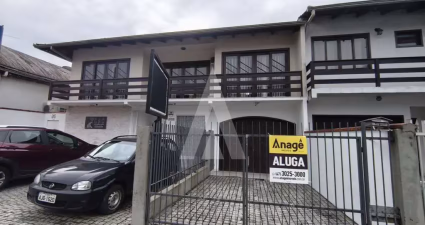 Casa residencial com 4 quartos  para alugar, 140.00 m2 por r$3500.00  - america - joinville/sc