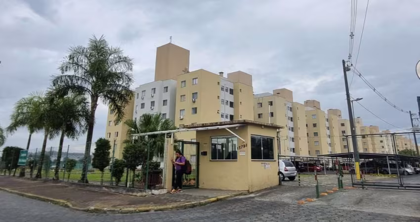 Apartamento com 2 quartos  para alugar, 51.14 m2 por R$1300.00  - Vila Nova - Joinville/SC