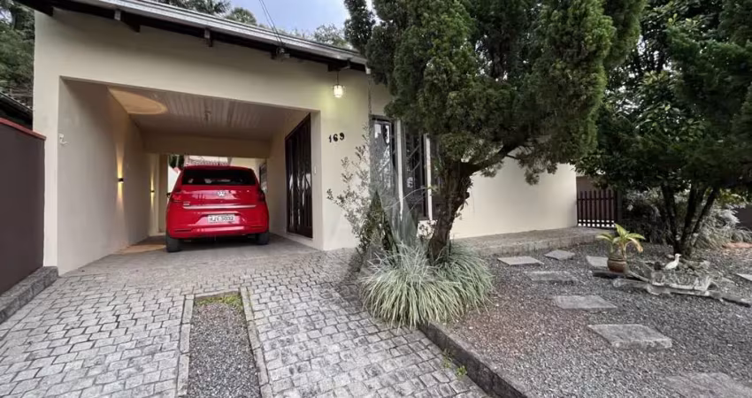 Casa residencial com 2 quartos  para alugar, 142.00 m2 por r$2800.00  - aventureiro - joinville/sc