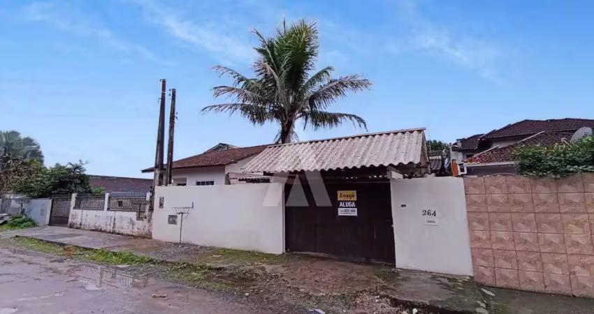 Casa residencial com 3 quartos  para alugar, 150.00 m2 por r$1700.00  - morro do meio - joinville/sc