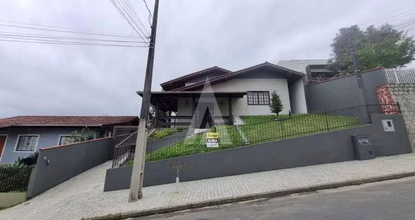 Casa residencial com 6 quartos  para alugar, 440.21 m2 por r$5900.00  - bom retiro - joinville/sc