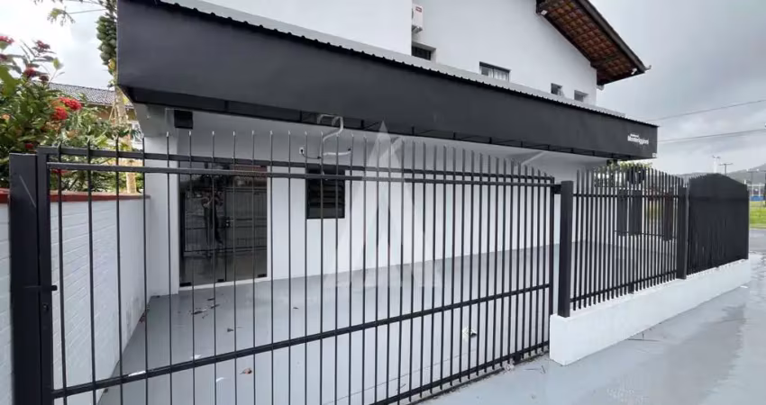 Apartamento com 2 quartos  para alugar, 56.00 m2 por r$1940.00  - comasa - joinville/sc