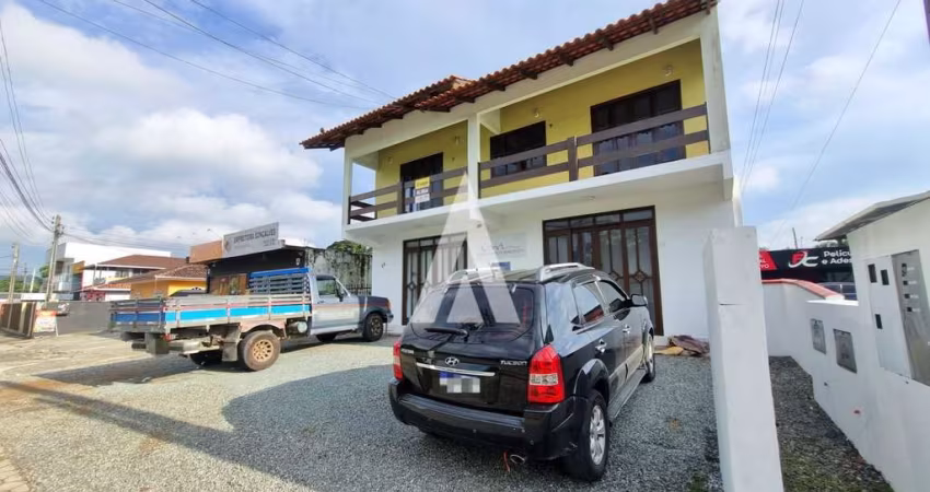 Casa residencial com 3 quartos  para alugar, 100.00 m2 por R$1550.00  - Joao Costa - Joinville/SC
