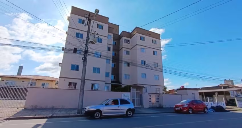 Apartamento com 3 quartos  para alugar, 54.30 m2 por R$1550.00  - Iririu - Joinville/SC