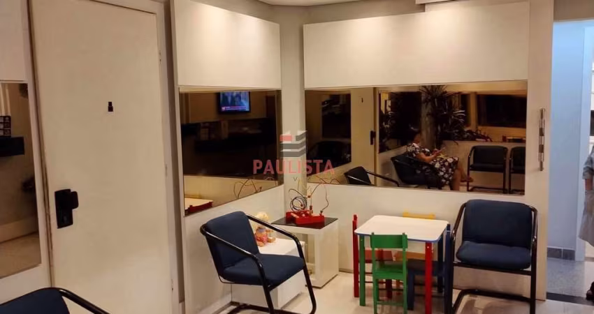 Conjunto Comercial com 150m2 para Venda ou Locação no Metro Santa Cruz