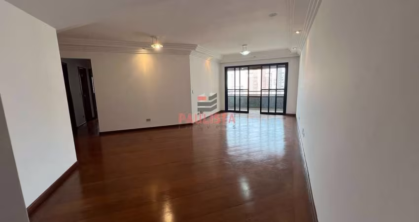 Amplo Apartamento com 3 Dormitórios à Venda na Chácara Inglesa