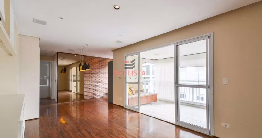 Apartamento à venda com 85m², 3 dormitórios, 2 vagas na Chácara Inglesa.