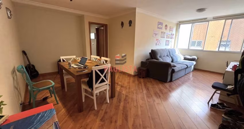 Apartamento à venda com 100², 3 dormitórios, 3 banheiros, lazer com piscina, Vila Mariana.