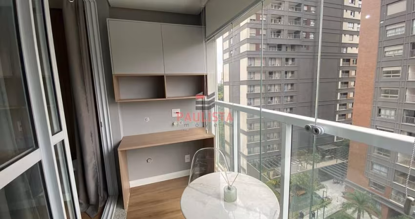 Studio mobiliado, 1 dormitório, sala, cozinha, banheiro, varanda grande, Vila Clementino, São Paulo