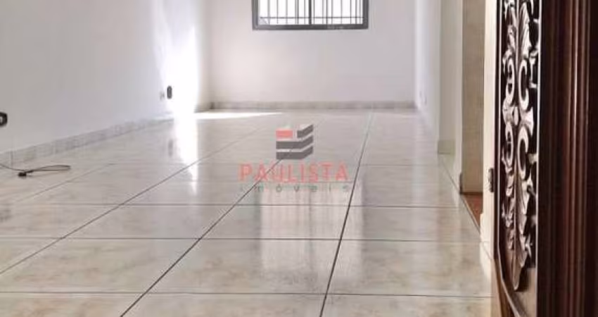 Apartamento de 67m², com 2 dormitórios, à venda no bairro da Mooca, ótima localização na Zona Leste
