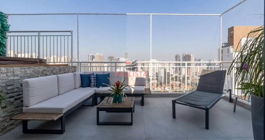 Cobertura Duplex mobiliada à venda com 154m² no Brooklin com amplo terraço e vista livre