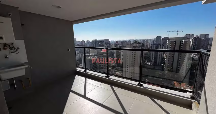 Apartamento para locação 2 dormitórios sendo 1 suíte e 1 vaga em andar alto e prédio novo, vila cle