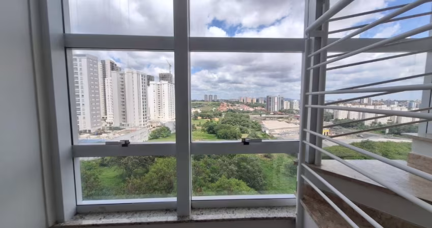 Linda Cobertura Duplex com 3 Quartos e 3 banheiros à Venda, 227 m²