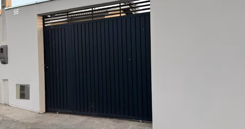 Casa térrea à venda no  Residencial Bella Flora Aparecidinha em Sorocaba.