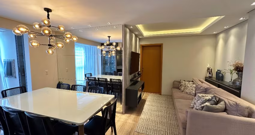 Apartamento com 1 suíte e 2 quartos à Venda Porteira Fechada no Bairro Atiradores por R$ 790.000,00.