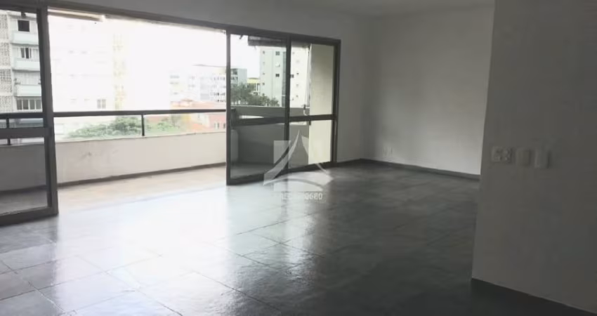 Clássico apto no Bairro Higienópolis