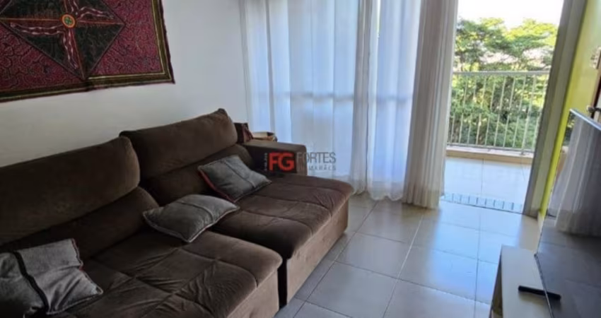 Apto conceito aberto cozinha e sala com varanda Higienópolis