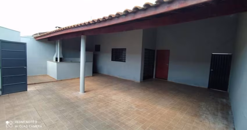 Casa com 3 dormitórios à venda, 117 m² por R$ 320.000,00 - Jardim Universitário - Barretos/SP