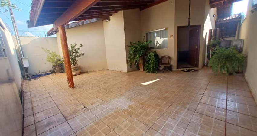 Casa com 2 dormitórios à venda, 133 m² por R$ 260.000,00 - Grande Horizonte - Barretos/SP