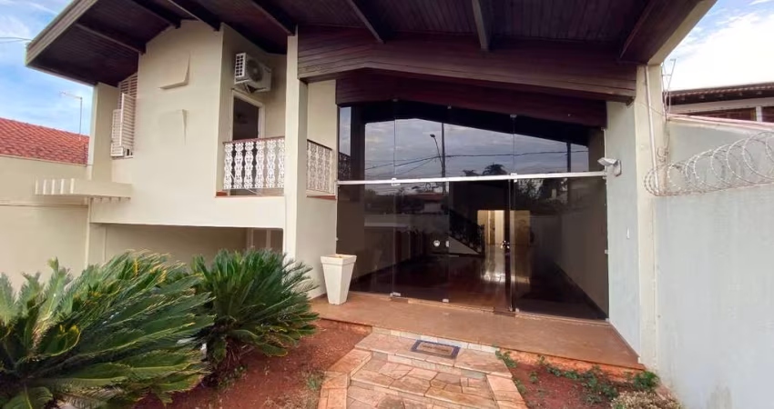 Casa com 3 dormitórios, 296 m² - venda por R$ 1.200.000,00 ou aluguel por R$ 4.500,00/mês - Primavera - Barretos/SP