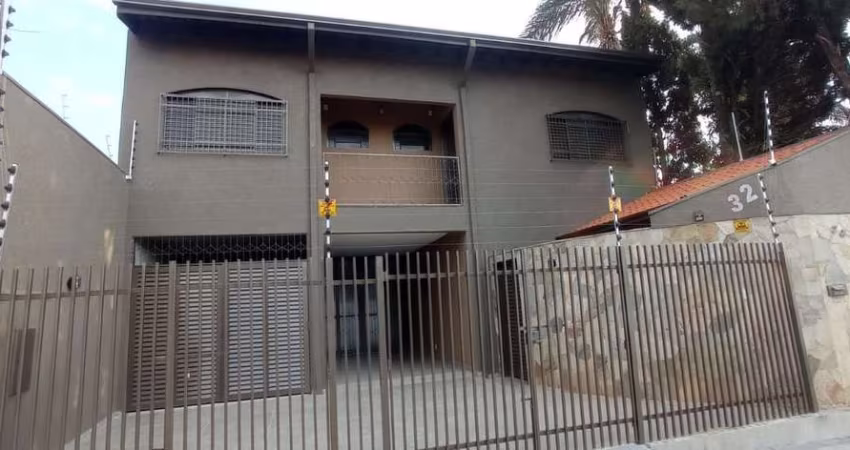 Casa com 3 dormitórios para alugar, 280 m² por R$ 4.780,00/mês - Centro - Barretos/SP