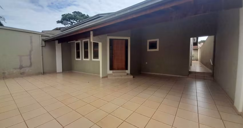 Casa com 3 dormitórios à venda, 234 m² por R$ 800.000,00 - Centro - Barretos/SP