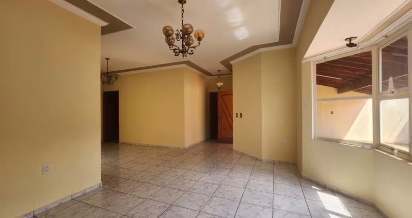 Casa à venda, 363m² - Jockey Club - Barretos/SP