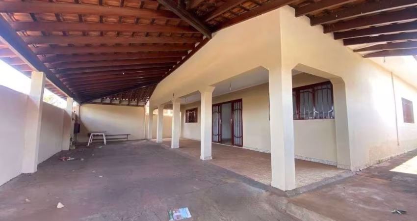 Casa com 3 dormitórios, 150 m² - venda por R$ 480.000,00 ou aluguel por R$ 2.300,00/mês - América - Barretos/SP