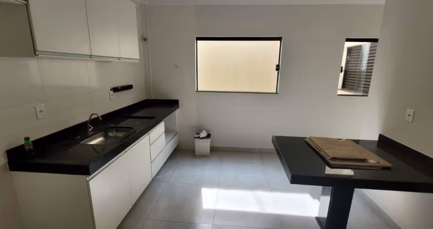 Apartamento com 2 dormitórios para alugar, 60 m² por R$ 1.720,00/mês - Doutor Paulo Prata - Barretos/SP