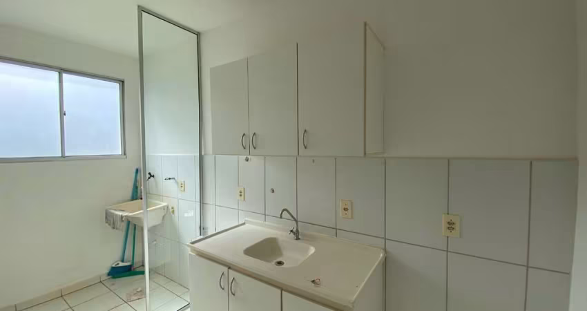 Apartamento com 2 dormitórios para alugar, 48 m² por R$ 1.000,00 - Cristiano de Carvalho - Barretos/SP