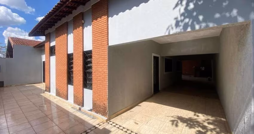 Casa com 3 dormitórios para alugar, 180 m² por R$ 2.728,00/mês - São José - Barretos/SP
