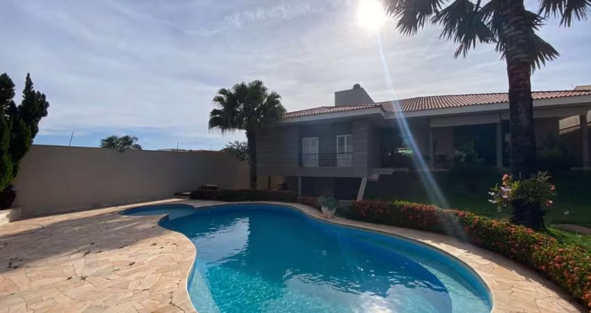 Casa com 4 dormitórios à venda, 467 m² por R$ 2.300.000 - Centro - Barretos/SP