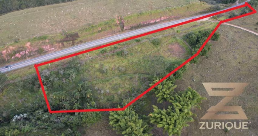 Área/Terreno com 20000 m² por R$ 1.100.000 - Tremembé/SP