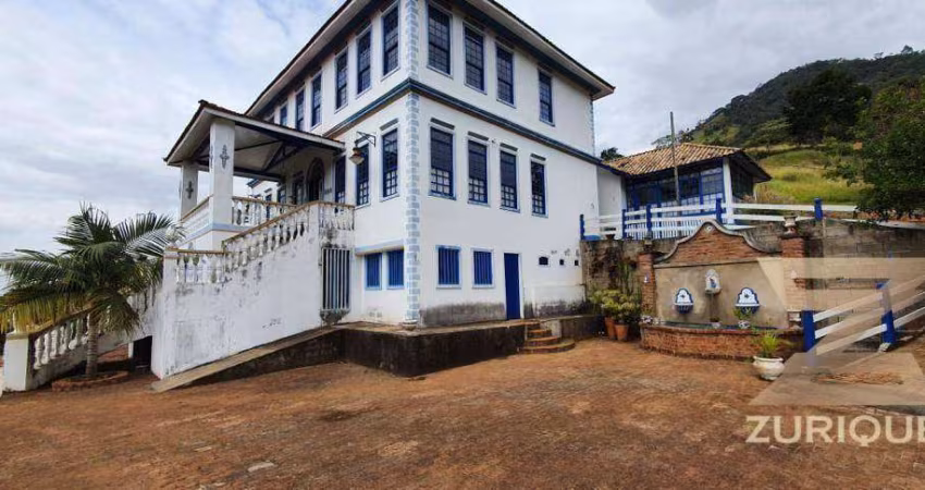 Chácara Recanto de Sinhá - Construção inspirada em um livro de época - Sapucaí- Mirim/MG