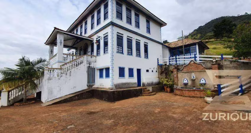 Casa com 5 dormitórios à venda, 750 m² por R$ 1.900.000,00 - Alto dos Pires - Sapucaí-Mirim/MG