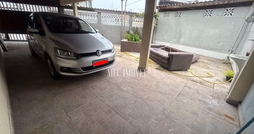 Casa Padrão à venda na Ocian - Praia Grande - SP: