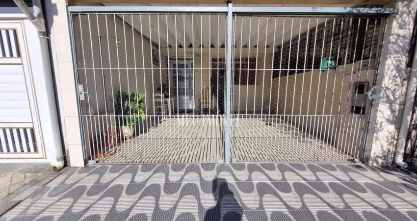 Casa Geminada à venda no Caiçara - Praia Grande - SP: